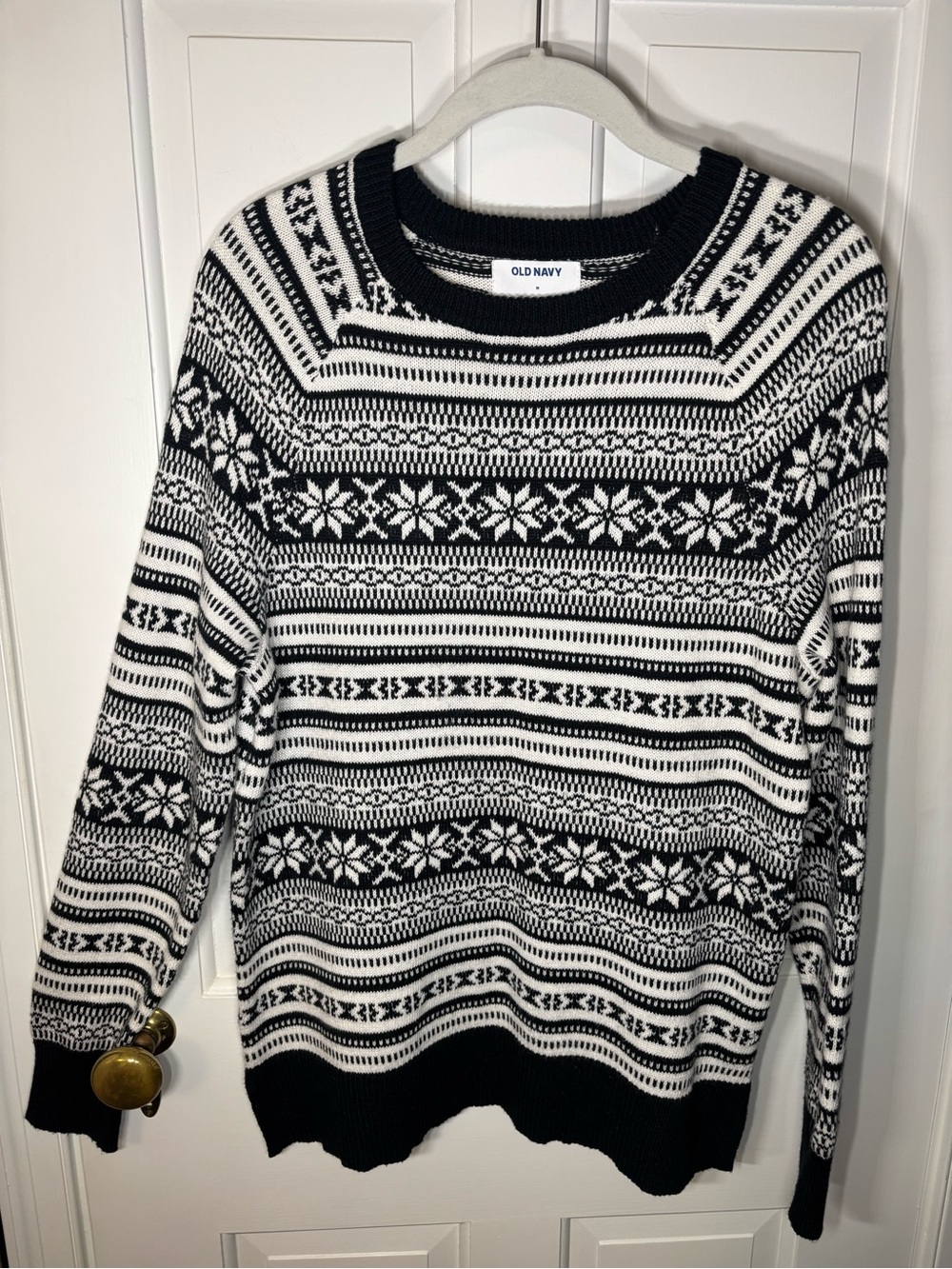 Old Navy Medium Black & White Fair Isle Crewneck Pullover Sweater